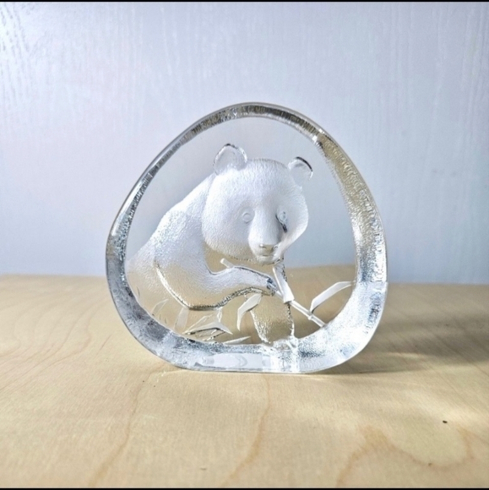 Mats Jonasson Lead Crystal  signed Paperweight Sweden Panda art glass Signed